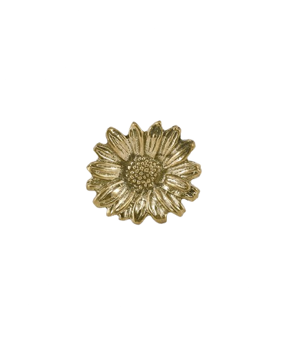 Breezy Daisy Knob